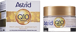 Kup Przeciwzmarszczkowy krem do twarzy na dzień - Astrid Q10 Miracle Anti-Wrinkle Day Cream