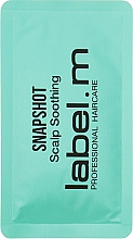 Kup Serum łagodzące podrażnienia skóry głowy - Label.m Snapshot Scalp Soothing
