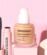 Jedwabiste serum-podkład do twarzy - SkinDivision Serum Foundation — Zdjęcie N4