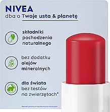 PRZECENA! Pielęgnujaca pomadka do ust Strawberry Shine - NIVEA Strawberry Shine Lip Balm * — Zdjęcie N8