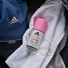 Dezodorant-antyperspirant w kulce dla kobiet - Adidas Control 48H Anti-Perspirant Deodorant Roll-On — Zdjęcie N5