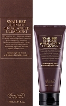 Pianka do mycia twarzy z mucyną ślimaka - Benton Snail Bee Ultimate PH-Balanced Cleansing — Zdjęcie N2