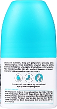 Antyperspirant-dezodorant w kulce 24h - BasicLab Dermocosmetics Anti-Perspiris  — Zdjęcie N3
