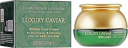 Przeciwzmarszczkowy krem do twarzy z czarnym kawiorem i kwasem hialuronowym - Bergamo Luxury Caviar Wrinkle Care Cream — Zdjęcie N3