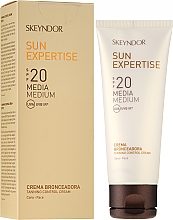 Kup Wodoodporny krem ochronny do twarzy SPF 20 - Skeyndor Sun Expertise Tanning Control Cream 