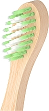 Bambusowa szczoteczka do zębów dla dzieci powyżej 6 lat 1 szt. - Colgate Bamboo Kids  — Zdjęcie N5