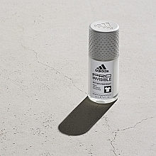 Dezodorant-antyperspirant w kulce dla mężczyzn - Adidas Pro Invisible Antiperspirant Roll-on For Men — Zdjęcie N4
