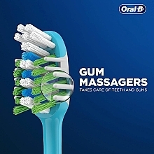 Szczoteczki do zębów, ekstramiękkie, 2 szt. - Oral-B Gum & Enamel Care Extra Soft 40 Toothbrush — Zdjęcie N4