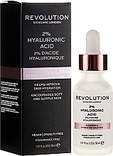 Kup Serum nawilżające i ujędrniające skórę z 2% kwasem hialuronowym - Makeup Revolution Skincare Plumping & Hydrating Serum 2% Hyaluronic Acid 