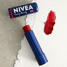 NIVEA - Pielęgnująca pomadka do ust Caring Beauty 3w1  — Zdjęcie N3