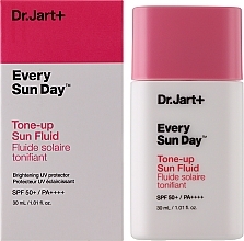 Krem przeciwsłoneczny z pigmentami SPF 30 - Dr.Jart+ Every Sun Day Tone-up Sunscreen SPF50+ — Zdjęcie N2