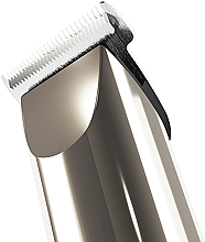 Maszynka do strzyżenia włosów z wyświetlaczem - Adler AD 2834 — Zdjęcie N4