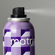 Wosk w sprayu do włosów - Matrix Builder Wax Spray  — Zdjęcie N4