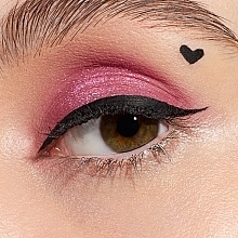 Wodoodporny eyeliner w płynie - Essence Lash Princess Liquid Liner Waterproof — Zdjęcie N6