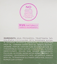 Przeciwzmarszczkowy krem do twarzy i szyi - BIOselect Naturals Age Embrace Cream — Zdjęcie N3