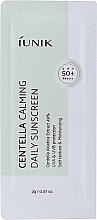 Krem przeciwsłoneczny z ekstraktem z centelli - Iunik Centella Calming Daily Sunscreen SPF50+ (próbka) — Zdjęcie N1