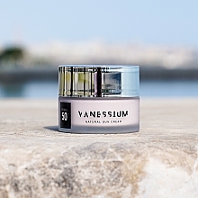 Krem do opalania ciała SPF 50+ - Vanessium Natural Sun Cream — Zdjęcie N4
