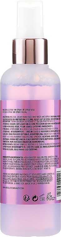 Spray do twarzy - Makeup Revolution Superfruit Replenishing Essence Spray — Zdjęcie N2