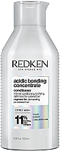 Kup Odżywka do intensywnej pielęgnacji włosów zniszczonych farbowaniem - Redken Acidic Bonding Concentrate Conditioner