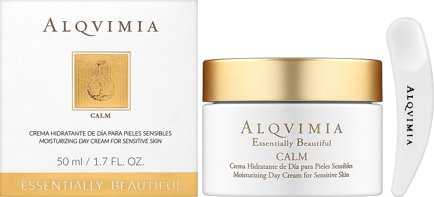 Nawilżająco-łagodzący krem na dzień do cery wrażliwej - Alqvimia Essentially Beautiful Calm Moisturizing Day Cream — Zdjęcie N2
