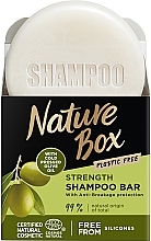 Kup Wzmacniający szampon w kostce z oliwą z oliwek - Nature Box Strength Shampoo Bar With Cold Pressed Olive Oil