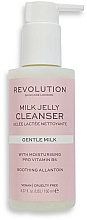 Oczyszczające mleczko do twarzy - Revolution Skincare Gentle Milk Jelly Cleanser — Zdjęcie N1