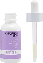 Serum do twarzy z retinolem, witaminami i kwasem hialuronowym - Revolution Skincare 0.3% Retinol with Vitamins & Hyaluronic Acid Restore Serum — Zdjęcie N3