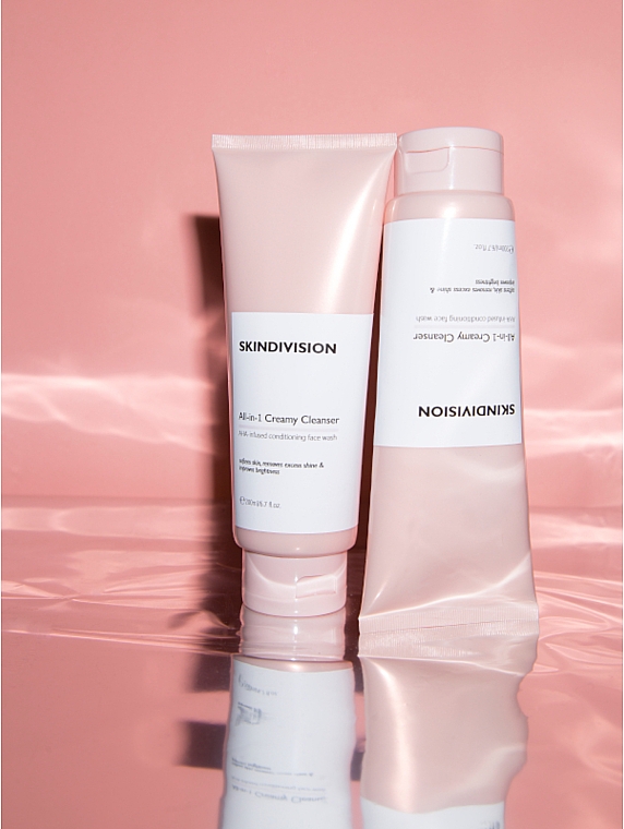 Rozświetlający krem do mycia twarzy - SkinDivision All-in-1 Creamy Cleanser — Zdjęcie N3