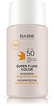 Kup Ochronny superfluid BB z efektem tonizującym do wszystkich rodzajów skóry SPF 50 - Babé Laboratorios Super Fluid Color