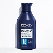 Neutralizująca odżywka do włosów dla brunetek - Redken Color Extend Brownlights Conditioner — Zdjęcie N2