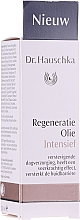 Intensywnie regenerujące olejowe serum do twarzy - Dr Hauschka Regenereting Oil Serum Intensive — Zdjęcie N1