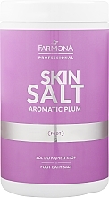 Sól do kąpieli stóp z aromatyczną śliwką - Farmona Professional Skin Salt Forest Fruits Foot Bath Salt — Zdjęcie N1