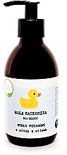 Mydło potasowe w płynie dla dzieci z oliwy z oliwek Mała Kaczuszka - Koszyczek Natury Little Duck — Zdjęcie N1