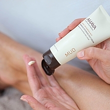 Intensywny krem do nóg do skóry suchej i wrażliwej - Ahava Leave-on Deadsea Mud Foot Cream Dry/Sensitive Skin Relief — Zdjęcie N8