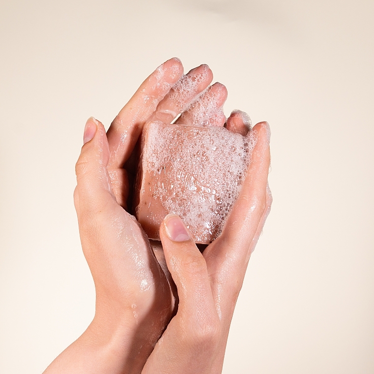Złuszczające mydło malinowe w kostce - Auna Raspberry Soap — Zdjęcie N5