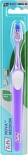 Szczoteczka do zębów, fioletowa - TePe Medium Nova Toothbrush — Zdjęcie N1