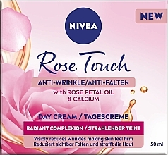 Przeciwstarzeniowy krem do twarzy na dzień - Nivea Rose Touch Day Cream — Zdjęcie N2