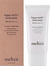 Wegański krem przeciwsłoneczny Airfit z wyciągiem z jarmużu SPF50+ - Melixir Kale Extracts Vegan Airfit Sunscreen SPF50+ PA++++ — Zdjęcie N2
