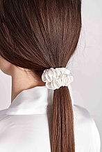 Gumki z naturalnego jedwabiu, rozmiar S, biały+czarny - de Lure Scrunchie Set — Zdjęcie N3