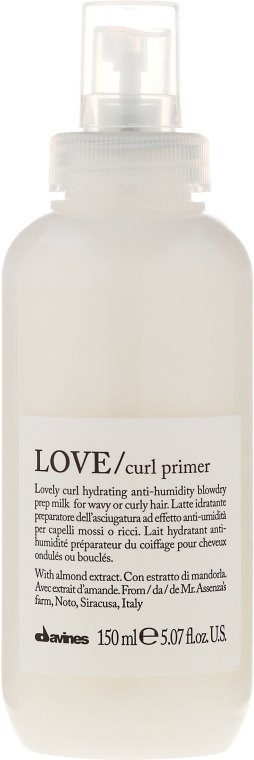 Nawilżające mleczko do układania i definiowania kształtu włosów falowanych i kręconych - Davines New Essential Haircare Love Curl Primer