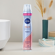 Lakier do włosów farbowanych - NIVEA Hair Care Color Protection Styling Spray — Zdjęcie N5