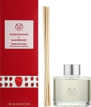 Dyfuzor zapachowy Granat i malina - The Body Shop Pomegranate & Raspberry Reed Diffuser — Zdjęcie N2