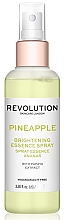 Odświeżający spray do twarzy - Revolution Skincare Pineapple Brightening Essence Spray — Zdjęcie N1