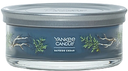 Świeca zapachowa na podstawce Cedar, 5 knotów - Yankee Candle Bayside Cedar Tumbler — Zdjęcie N1