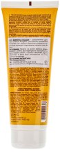 Trójwartościowy szampon z Auxina Tricogena i ekstraktami ziołowymi - Farmavita Shampoo Tricogen — Zdjęcie N2