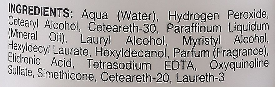Emulsja utleniająca - Fanola Acqua Ossigenata Perfumed Hydrogen Peroxide Hair Oxidant 20vol 6% — Zdjęcie N4