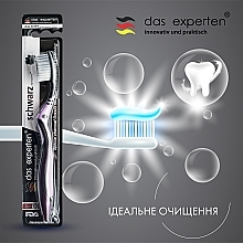 Szczoteczka do zębów z czarnym włosiem węglowym, super miękka, fioletowa - Das Experten Schwarz — Zdjęcie N2