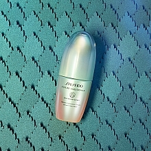 Serum do twarzy - Shiseido Future Solution LX Legendary Enmei Ultimate Luminance Serum — Zdjęcie N5