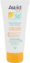 Kup Nawilżający krem przeciwsłoneczny z filtrem do twarzy - Astrid Sun Sensitive Face Cream