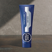 Ochronny krem do golenia - NIVEA MEN Protect & Care Shaving Cream — Zdjęcie N2